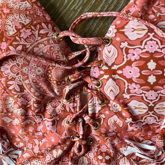 NWT Woman’s On Shore 1 Piece Floral Tummy Control Swimsuit in Coral (10) - Picture 3 of 9